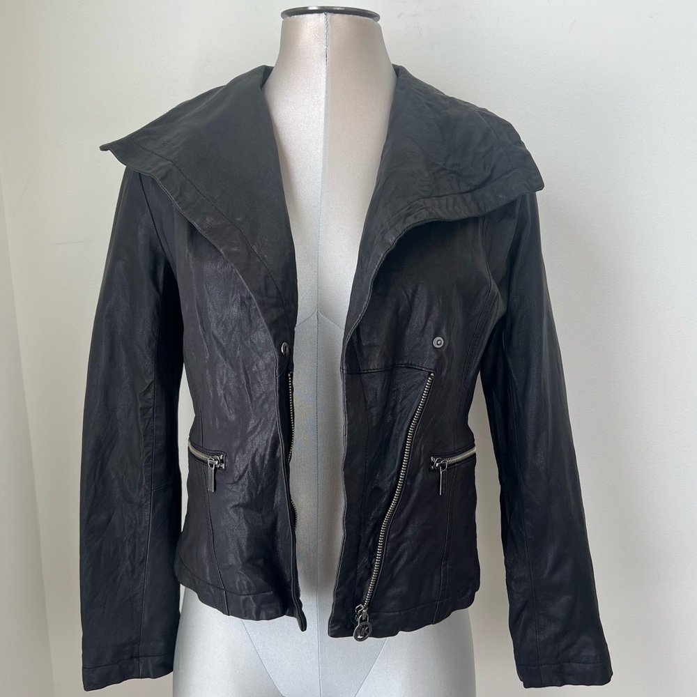 Michael Kors Shawl Collar Genuine Leather Jacket Size Medium M Black Moto Grunge - Picture 8 of 9